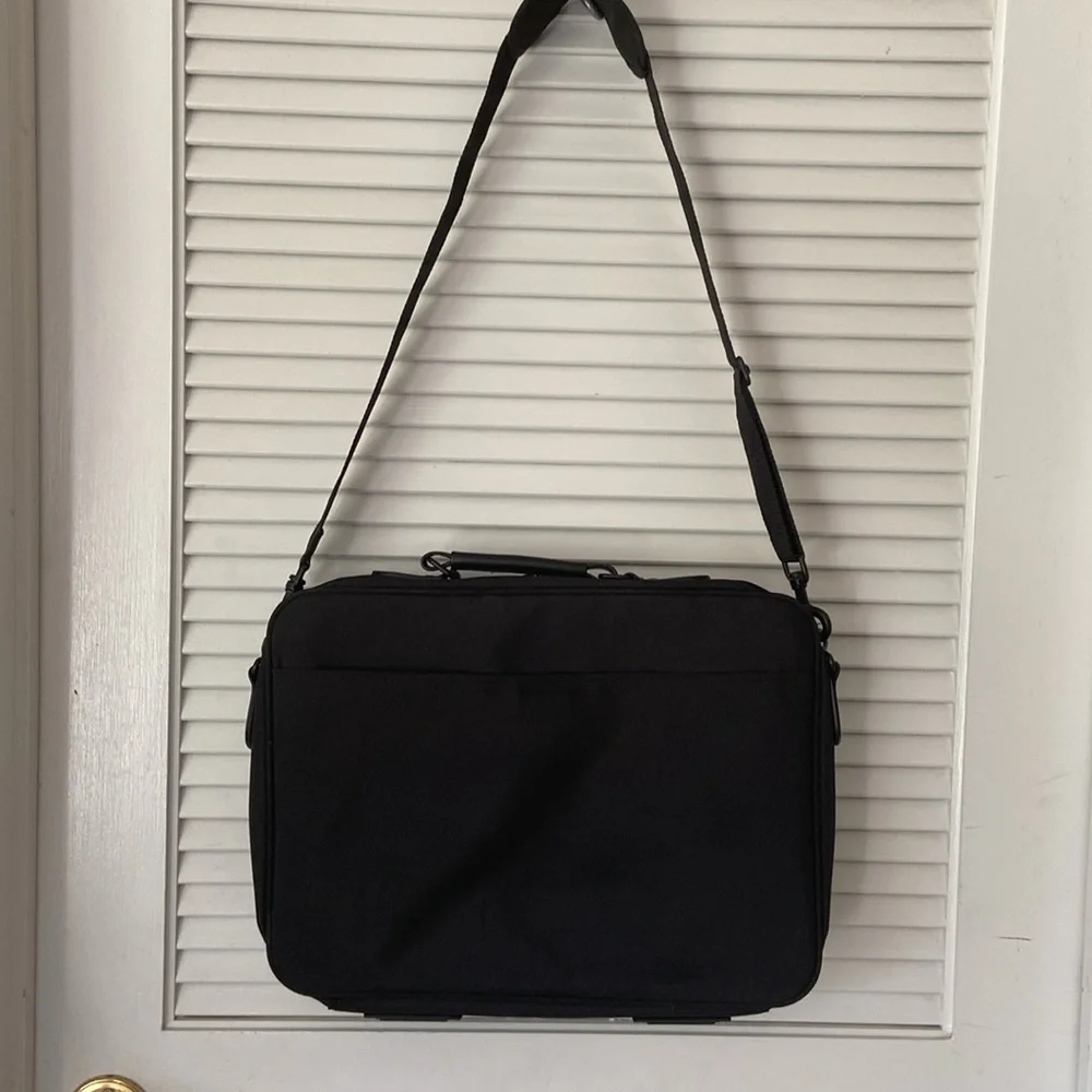 Vintage Compaq laptop bag